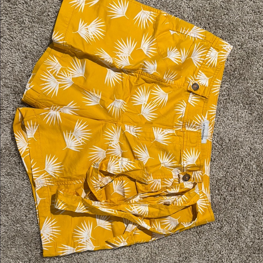 Yellow Palm Print Women's Shorts